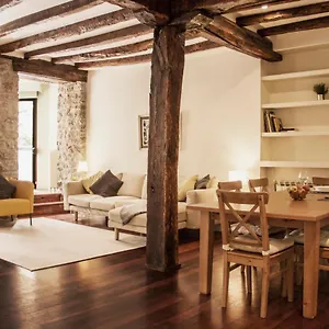 Central, Spacious And Authentic Family Apartment San Sebastian